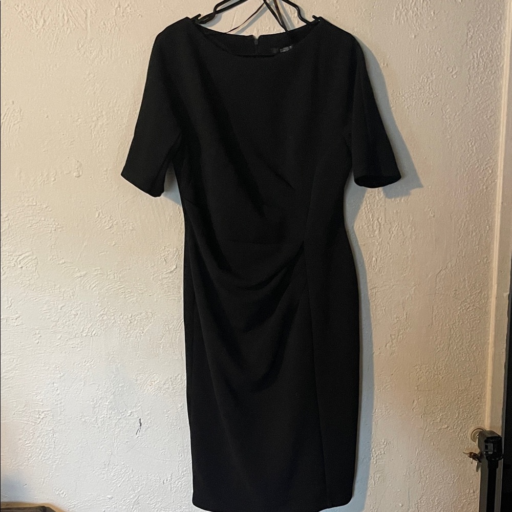 Badgley Mischka Classic Black Midi Dress